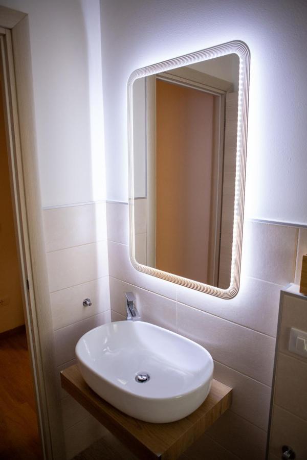 Aria Di Sale Bed & Breakfast Martinsicuro Exterior photo